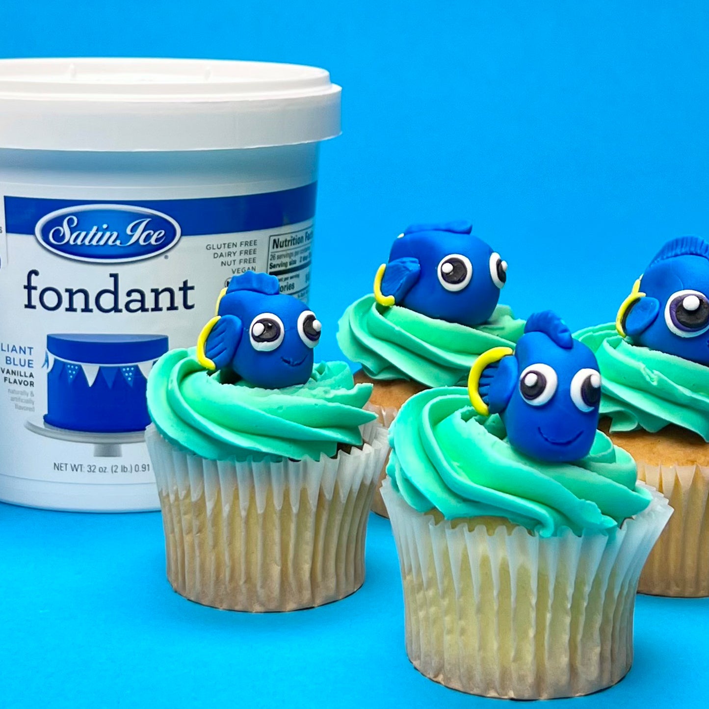 Satin Ice Brilliant Blue Vanilla Fondant - 2lb. Pail
